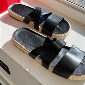 Black Men’s  Slide Sandals